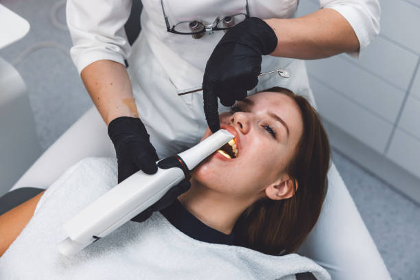 Best Emergency Cosmetic Dentistry (e.g., broken veneers) in Franklin, CA